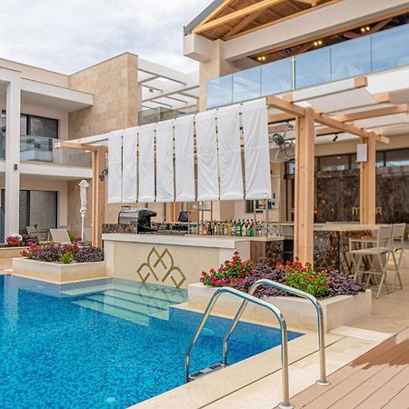 Mirror Hotel Полихроно Екстериор снимка